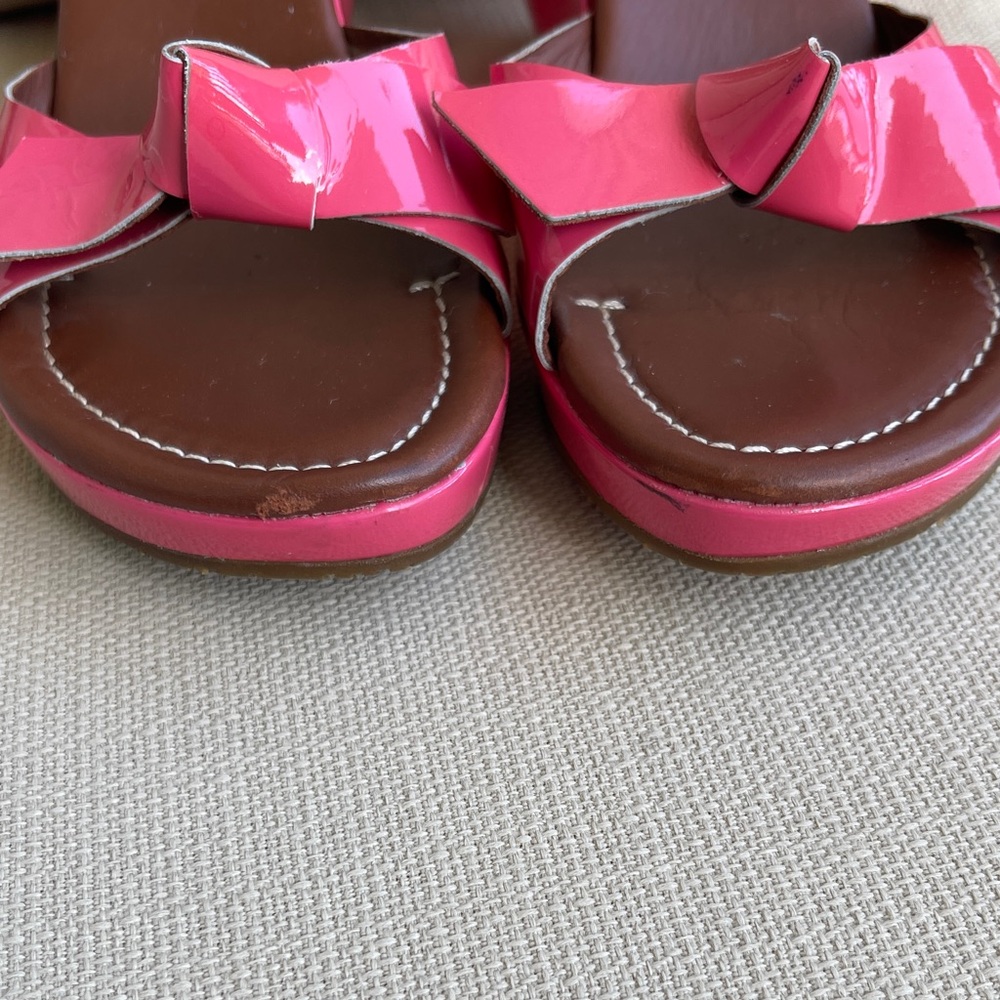 Donald J. Pliner Glossy Pink Knot Slide Mules Size 7.5 M - Picture 2 of 13
